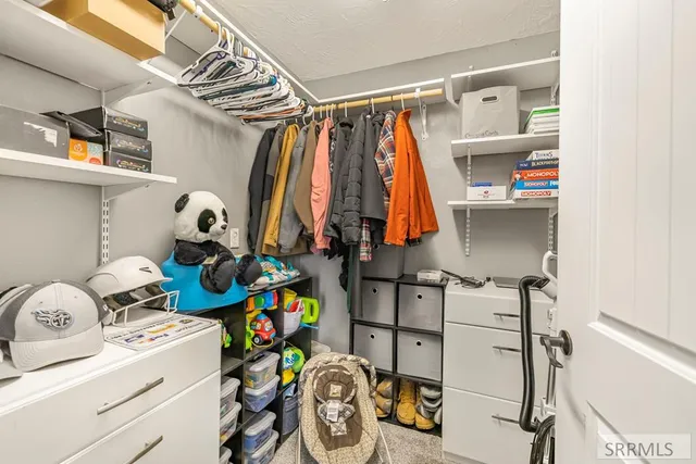 $369,000 | 2087 Hanhauser Circle, Blackfoot, ID 83221