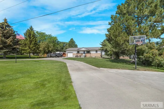 $369,000 | 2087 Hanhauser Circle, Blackfoot, ID 83221
