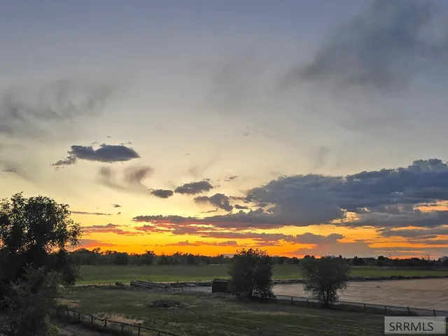 $369,000 | 2087 Hanhauser Circle, Blackfoot, ID 83221