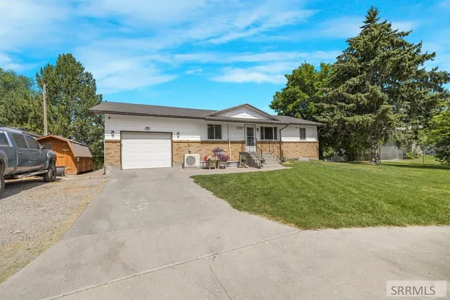 $369,000 | 2087 Hanhauser Circle, Blackfoot, ID 83221