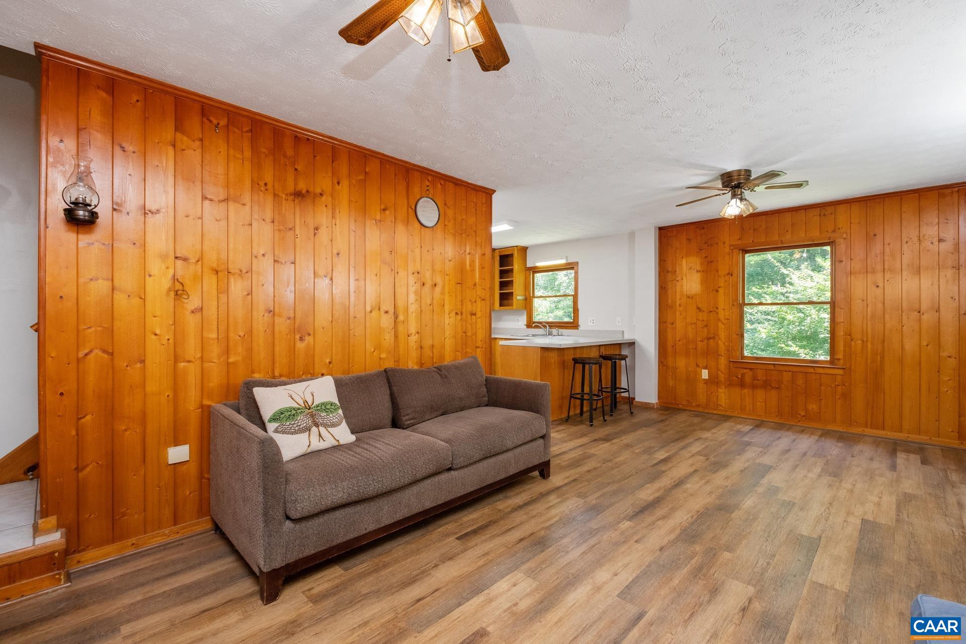 752 Reeds Gap Road Lyndhurst, VA 22952 - Photo 23 of 37 Gallery Image 23