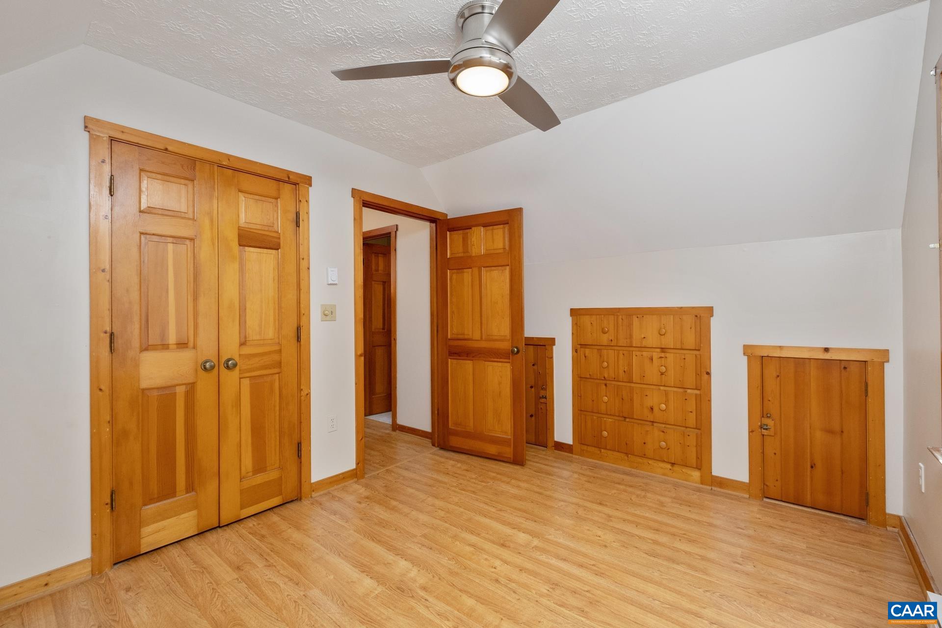 752 Reeds Gap Road Lyndhurst, VA 22952 - Photo 31 of 37 Gallery Image 31