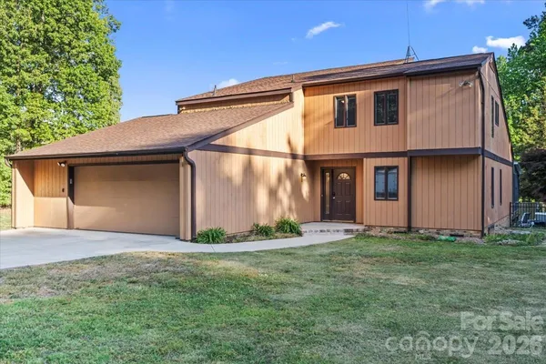 $899,000 | 108 North Scalybark Trail, Concord, NC 28027