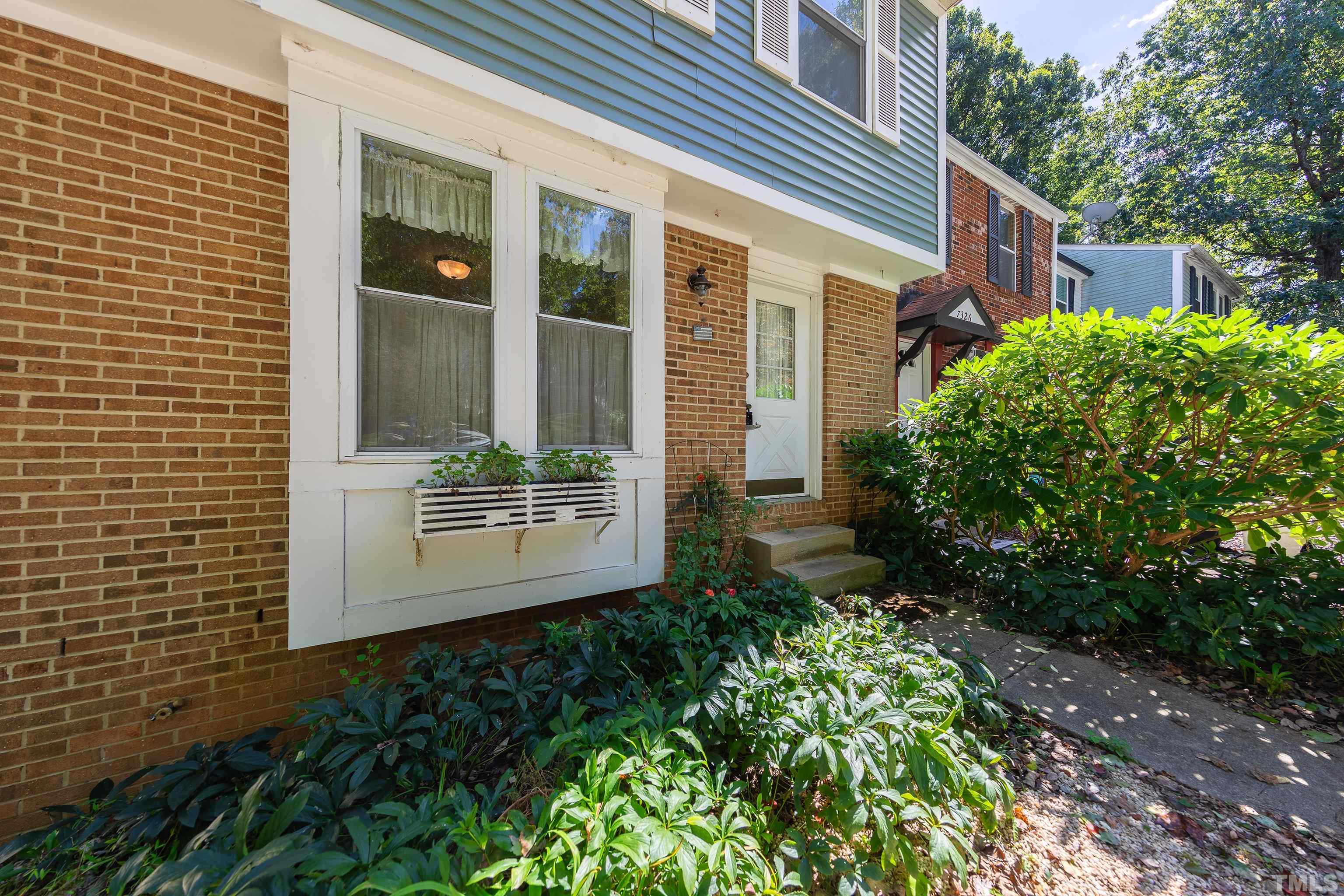 7328 Summerland Drive Raleigh, NC 27612 - Photo 2 of 22