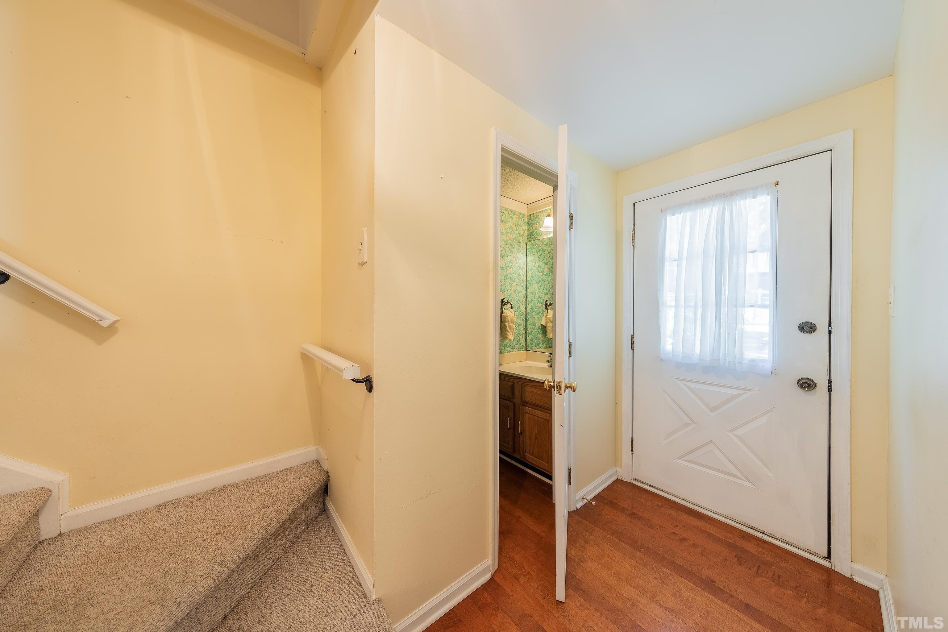 7328 Summerland Drive Raleigh, NC 27612 - Photo 3 of 22