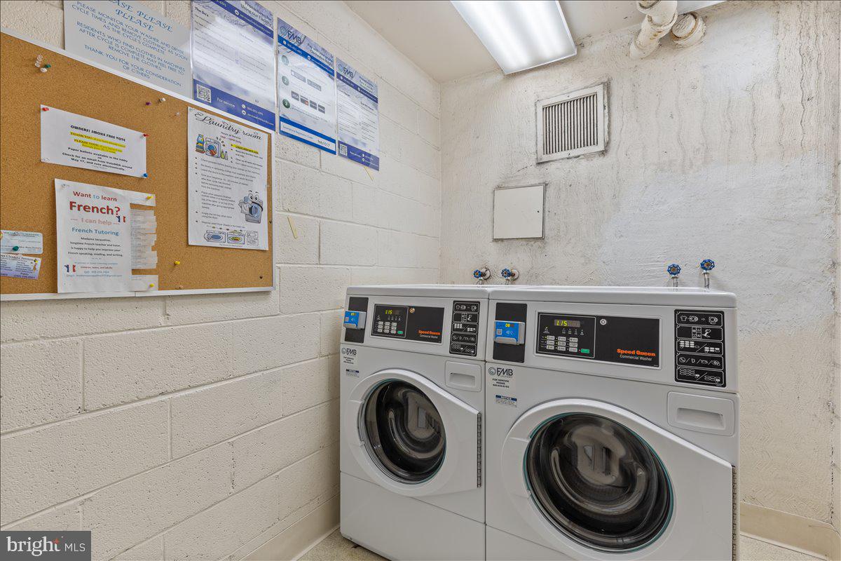 5101 River Road, Unit 1506 Bethesda, MD 20816 - Photo 29 of 37 a utility room with dryer and washer