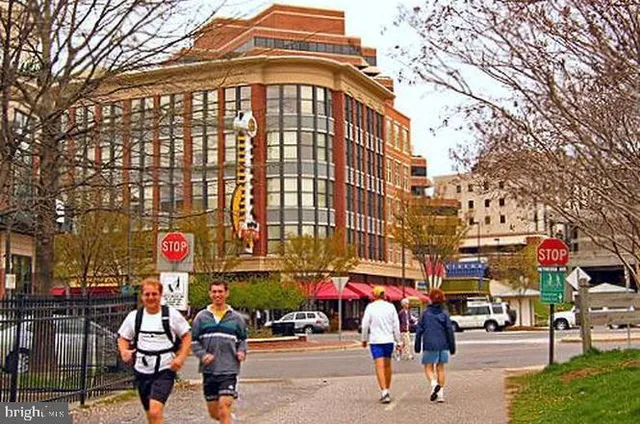 a car parked in front of a building