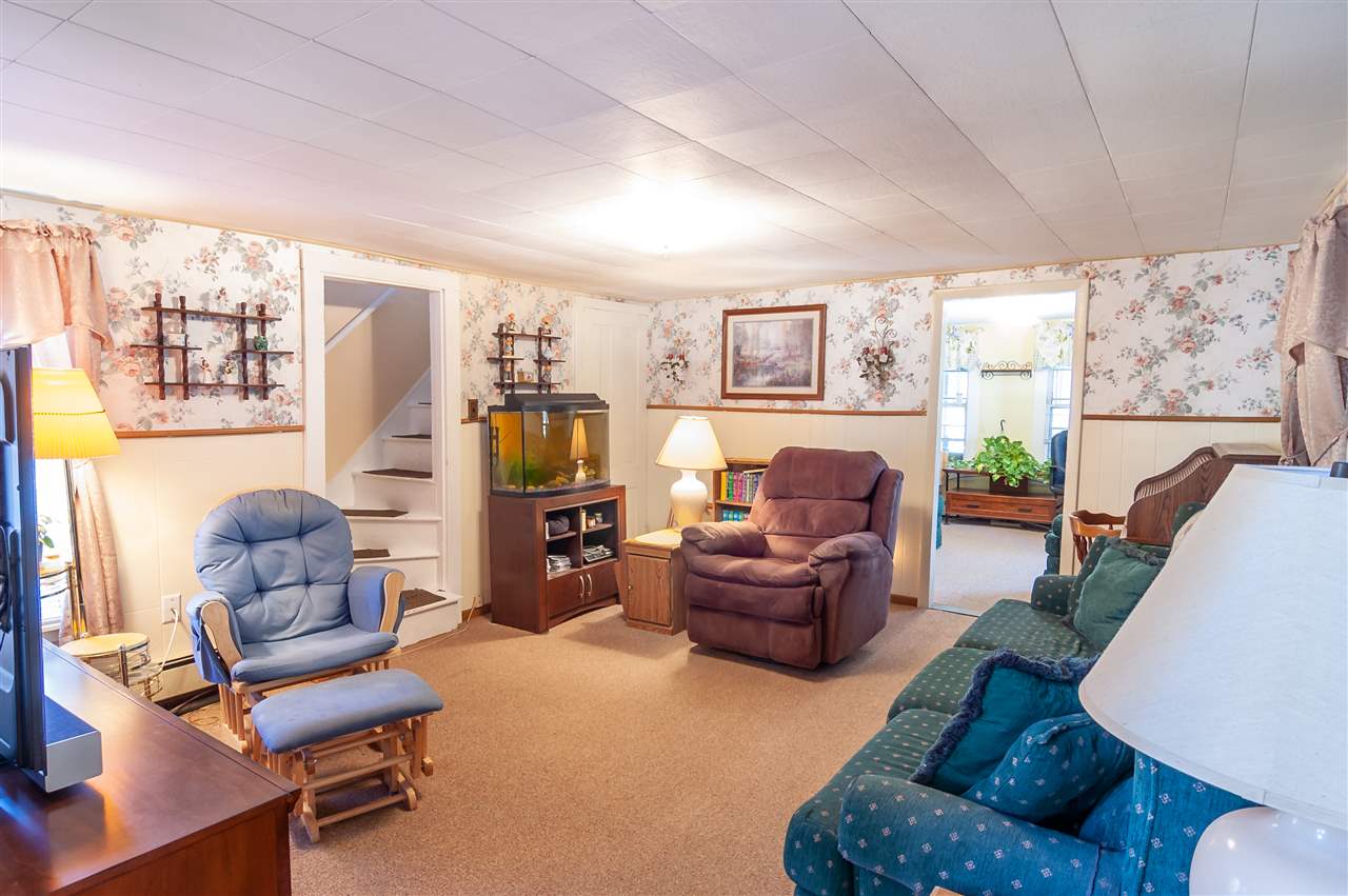 137 Haverhill Road Salem, NH 03079 - Photo 22 of 28