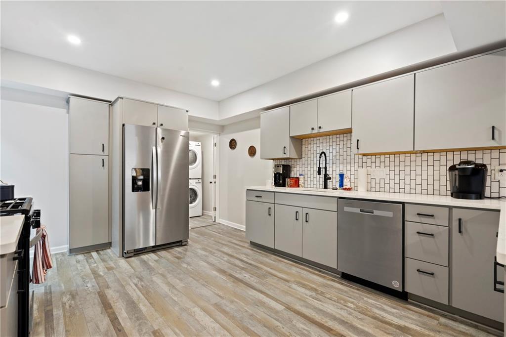 1013 Constance Street Pittsburgh, PA 15212 - Photo 5 of 26