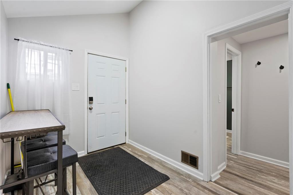 1013 Constance Street Pittsburgh, PA 15212 - Photo 7 of 26