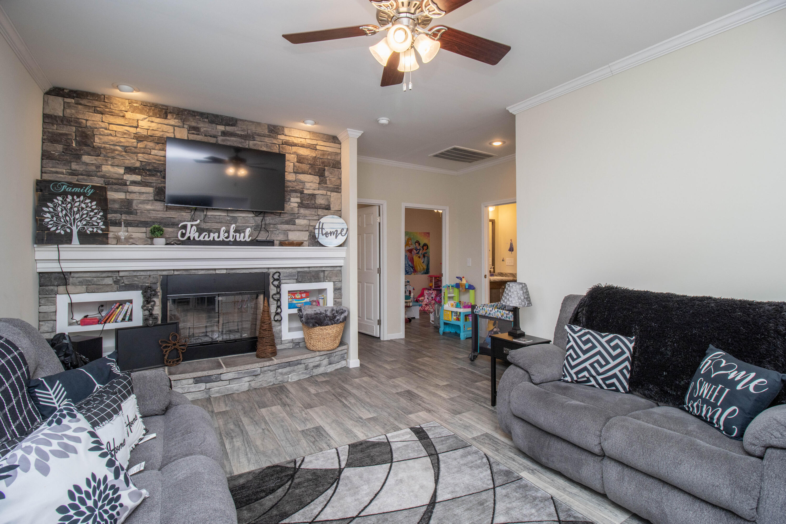 643 Junction Farms Lane Berry, KY 41003 - Photo 25 of 42 Den