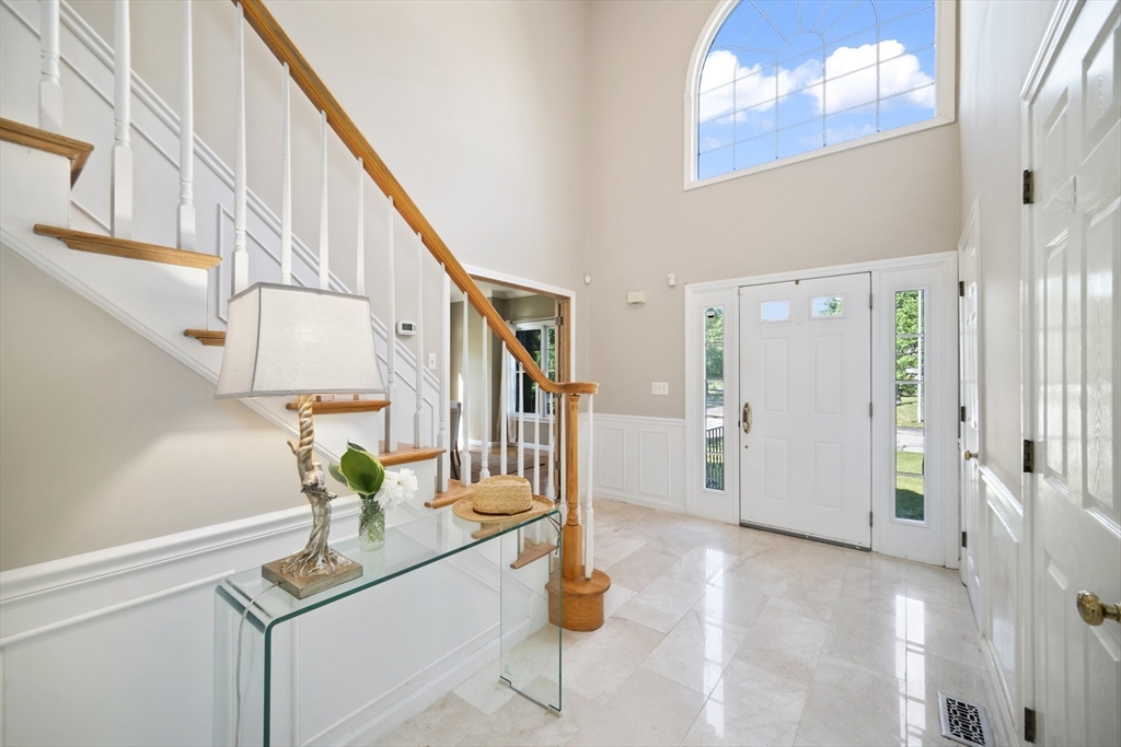 7 Muir Way Marlborough, MA 01752 - Photo 2 of 41