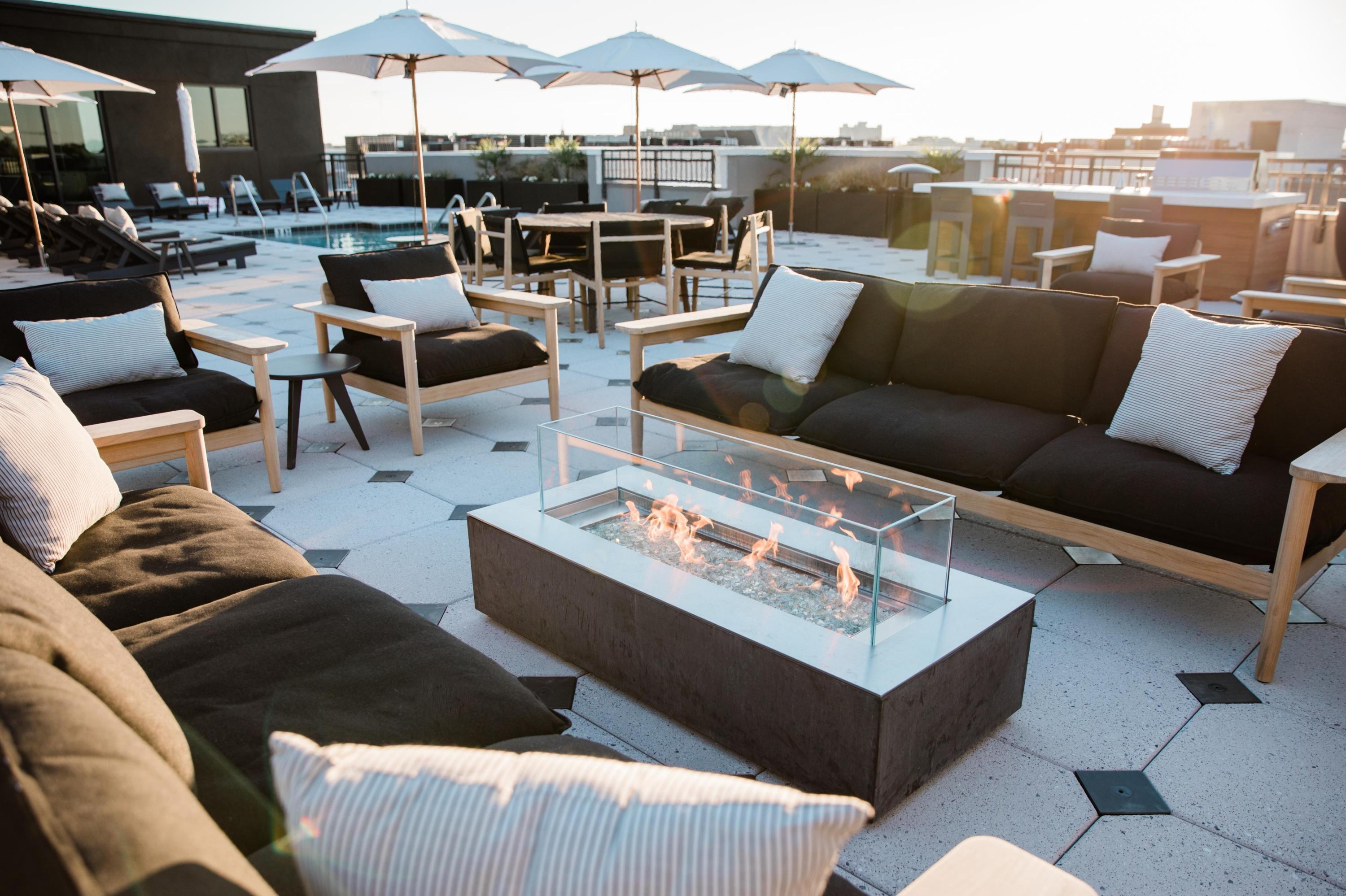 5 Gadsdenboro Street, Unit 511 Charleston, SC 29401 - Photo 12 of 15 Rooftop amenities