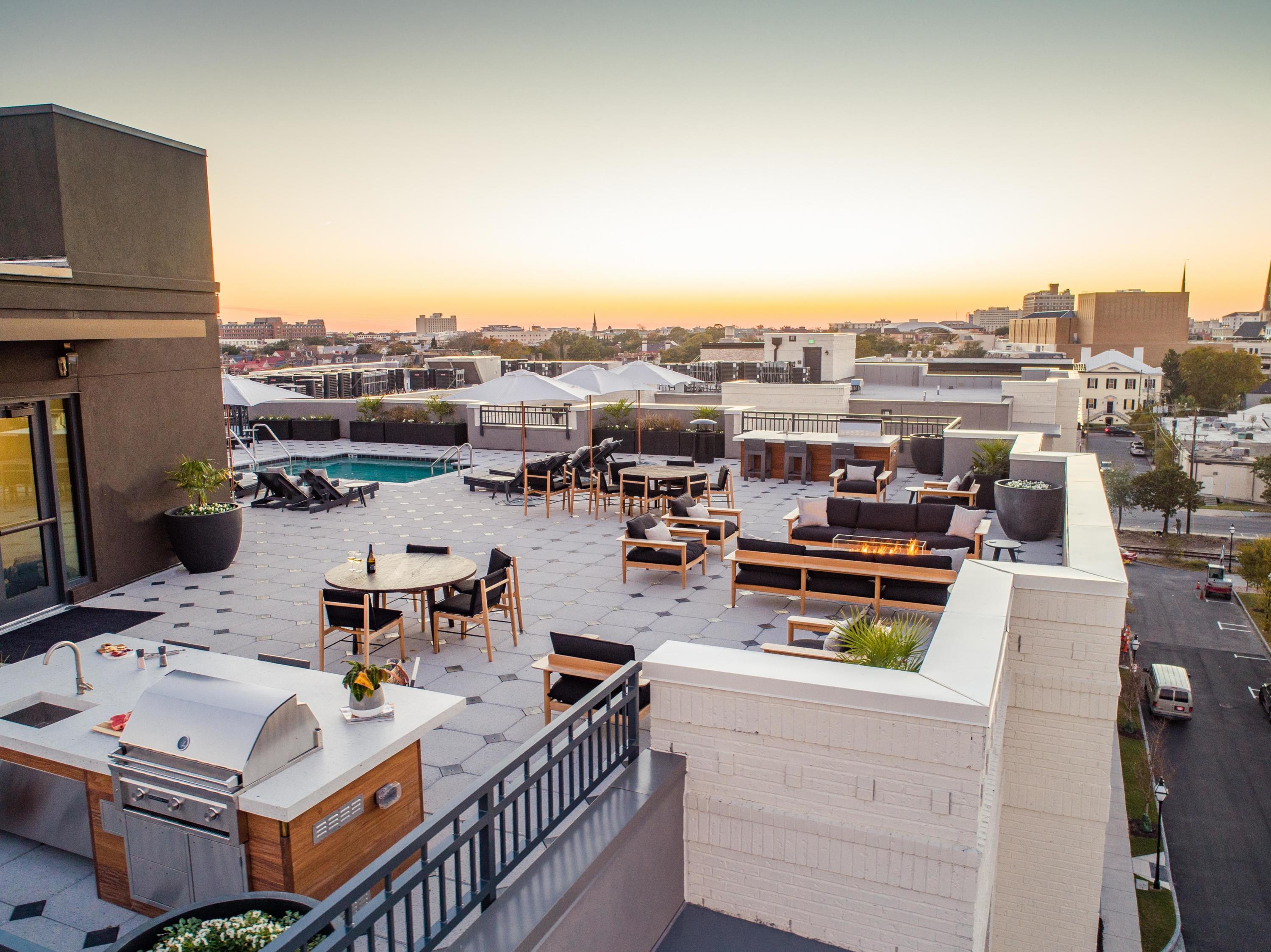 5 Gadsdenboro Street, Unit 511 Charleston, SC 29401 - Photo 9 of 15 Rooftop amenities