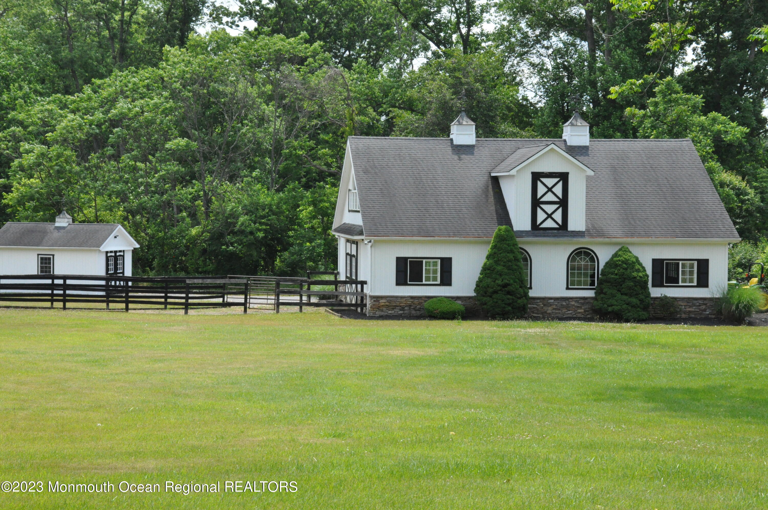 51 Hill Road Allentown, NJ 08501 - Photo 25 of 33 DSC_0801