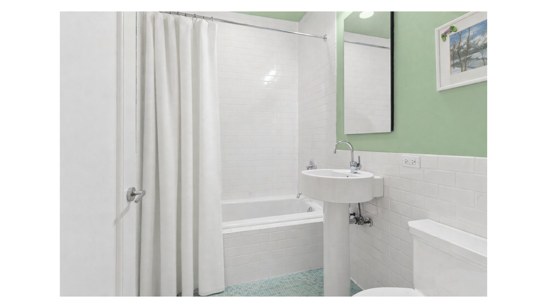 1 Hanson Place, Unit 18L Brooklyn, NY 11243 - Photo 12 of 26 Gallery Image 12