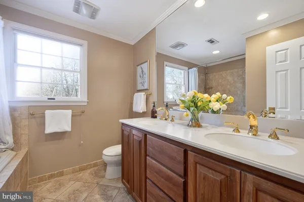$6,000 | 8815 Surrey Court, Alexandria, VA 22309