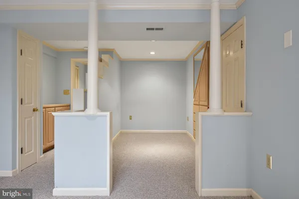 $6,000 | 8815 Surrey Court, Alexandria, VA 22309