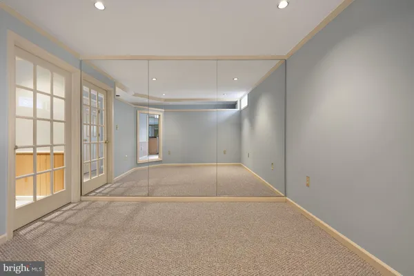 $6,000 | 8815 Surrey Court, Alexandria, VA 22309