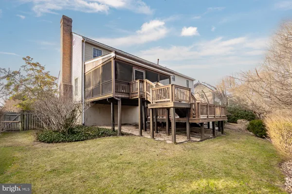 $6,000 | 8815 Surrey Court, Alexandria, VA 22309