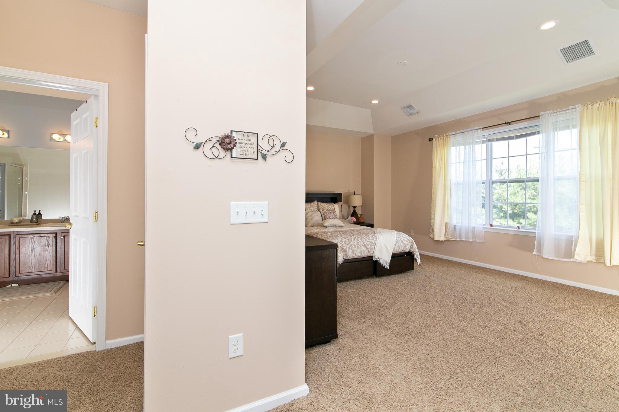 536 Timberlake Drive Ewing, NJ 08618 - Photo 11 of 36