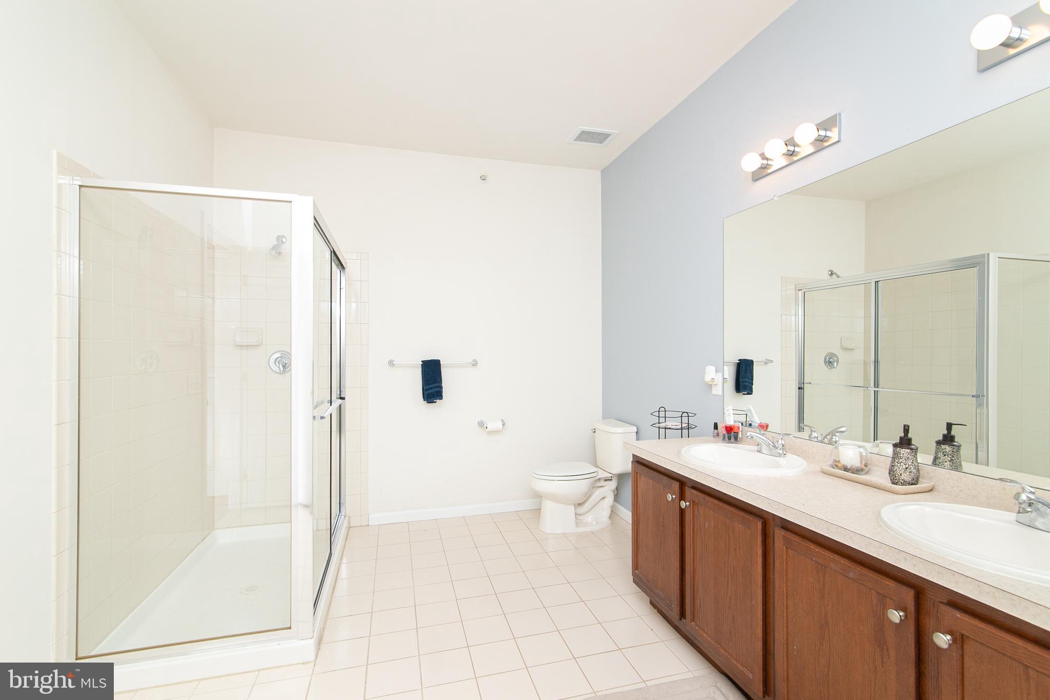 536 Timberlake Drive Ewing, NJ 08618 - Photo 12 of 36