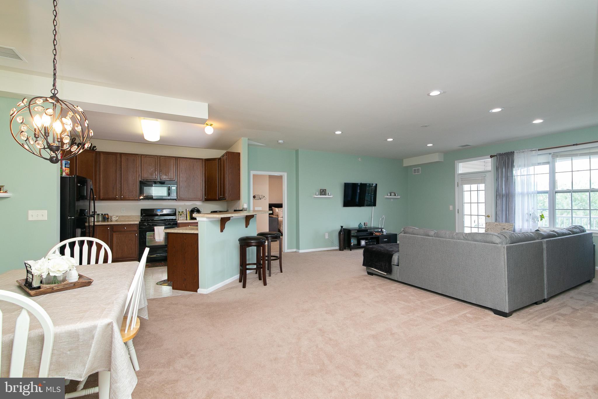 536 Timberlake Drive Ewing, NJ 08618 - Photo 15 of 36