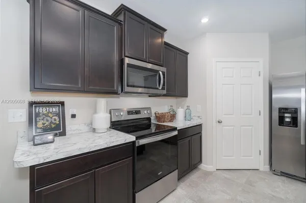 $800,000 | Sandhill Crossing, Port St. Lucie, FL 34952
