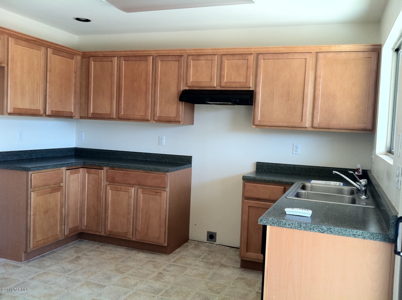 2361 West Rau River Road Tucson, AZ 85705 - Photo 5 of 14 Gallery Image 5