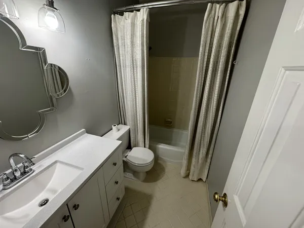 $2,000 | 117 Matthew Lane, Nashville, TN 37215