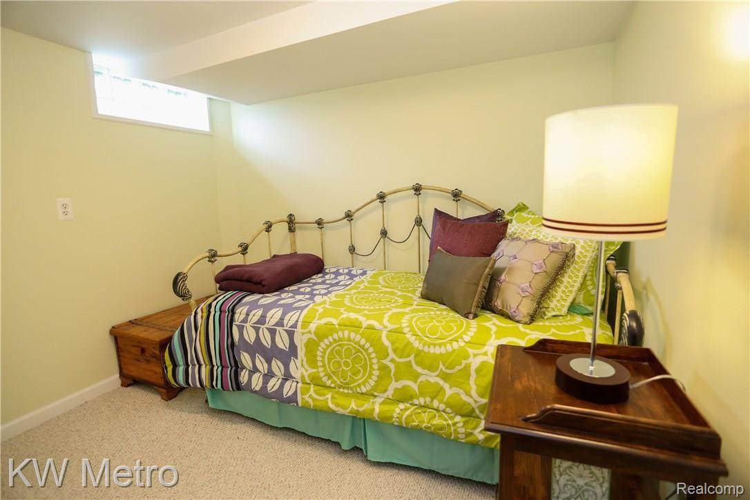 3144 Wakefield Road Berkley, MI 48072 - Photo 29 of 36 Wakefield-32.jpg
