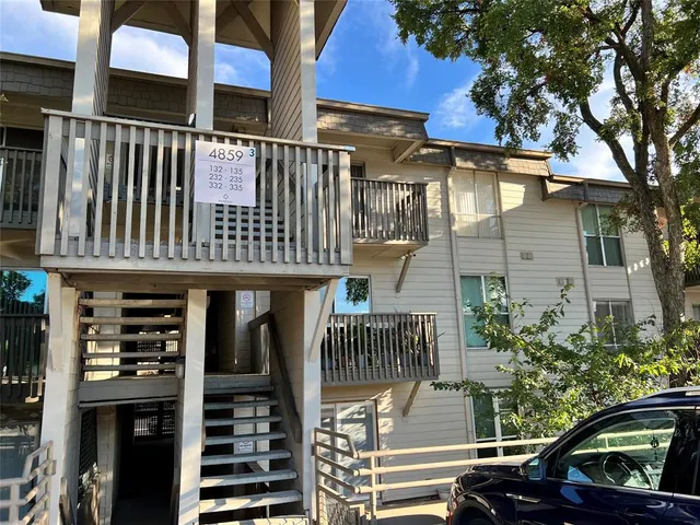 front view of multiple houses