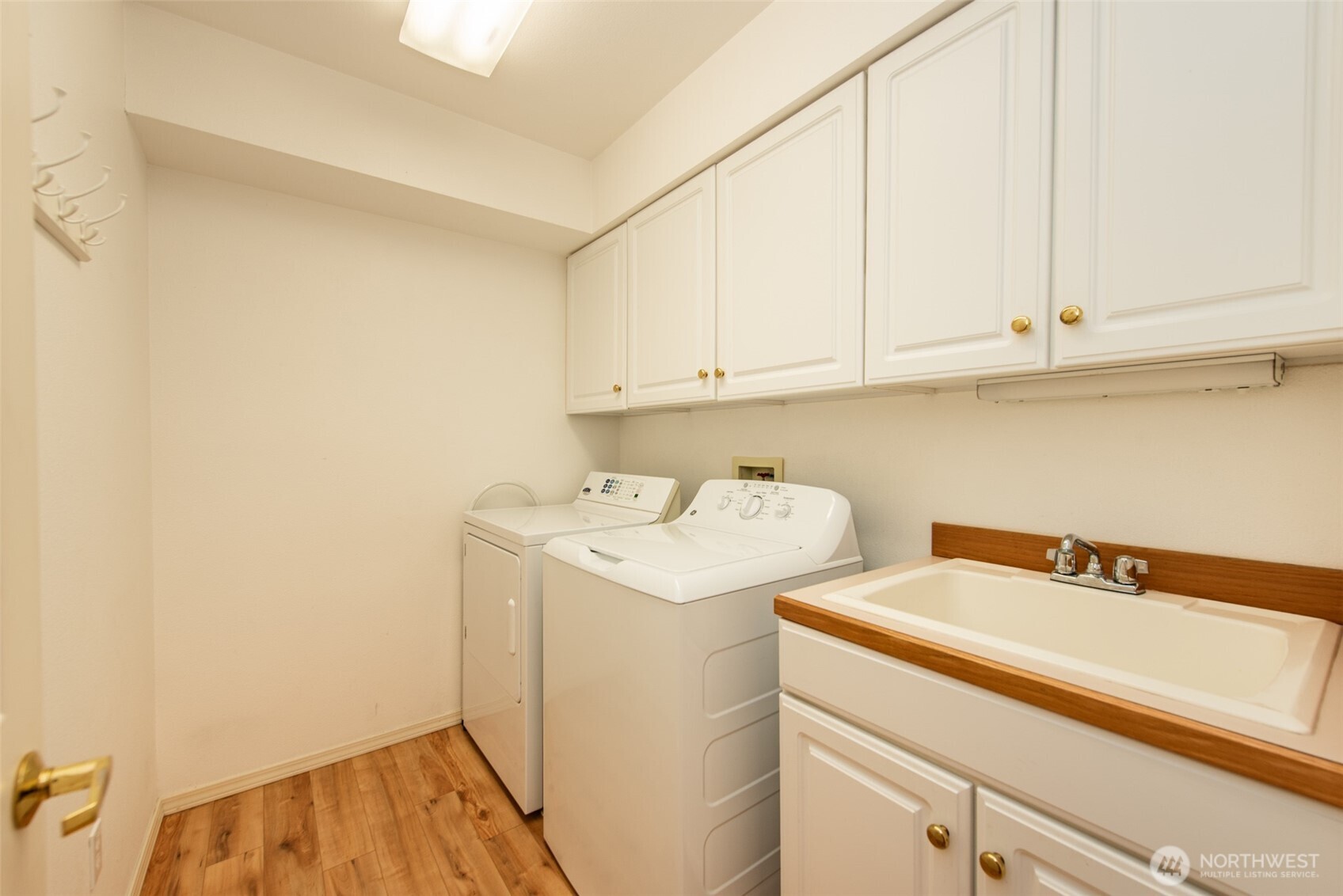 871 North Oxford Way Sequim, WA 98382 - Photo 34 of 40