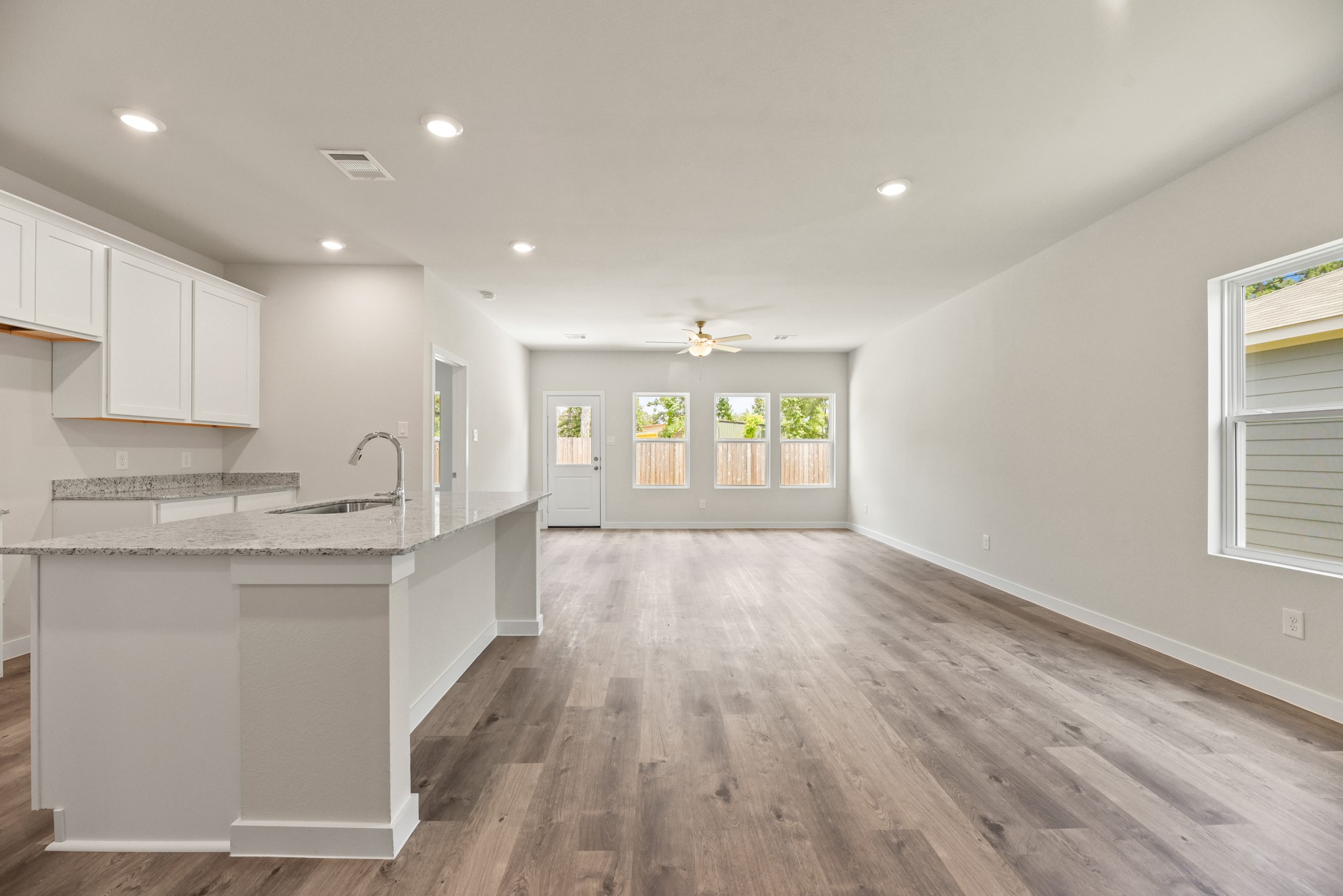 17801 Lionheart Road Conroe, TX 77306 - Photo 5 of 25 Representative Photo