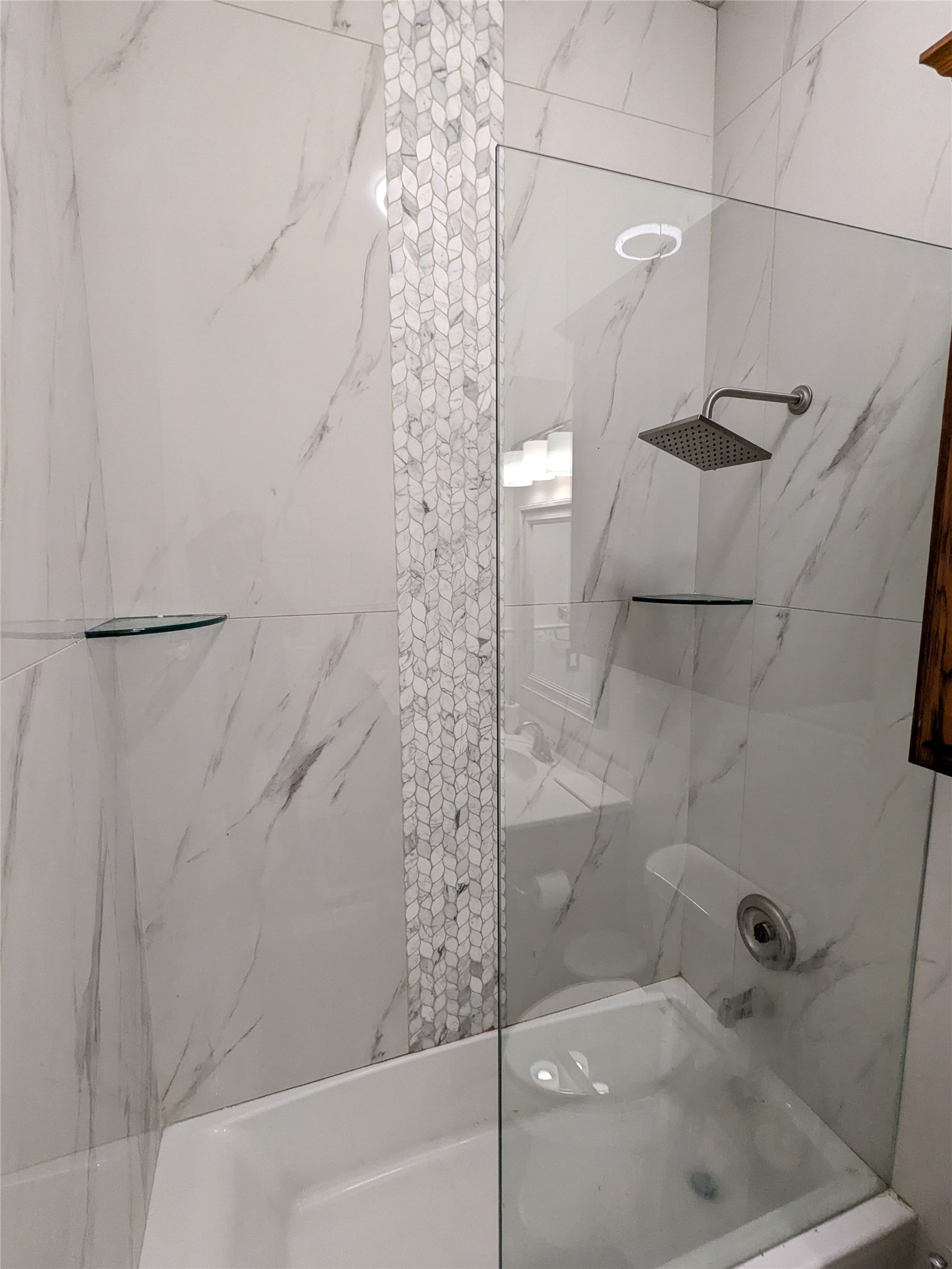 2008 Petrified Forest Drive Austin, TX 78747 - Photo 18 of 20 a bathroom with a shower