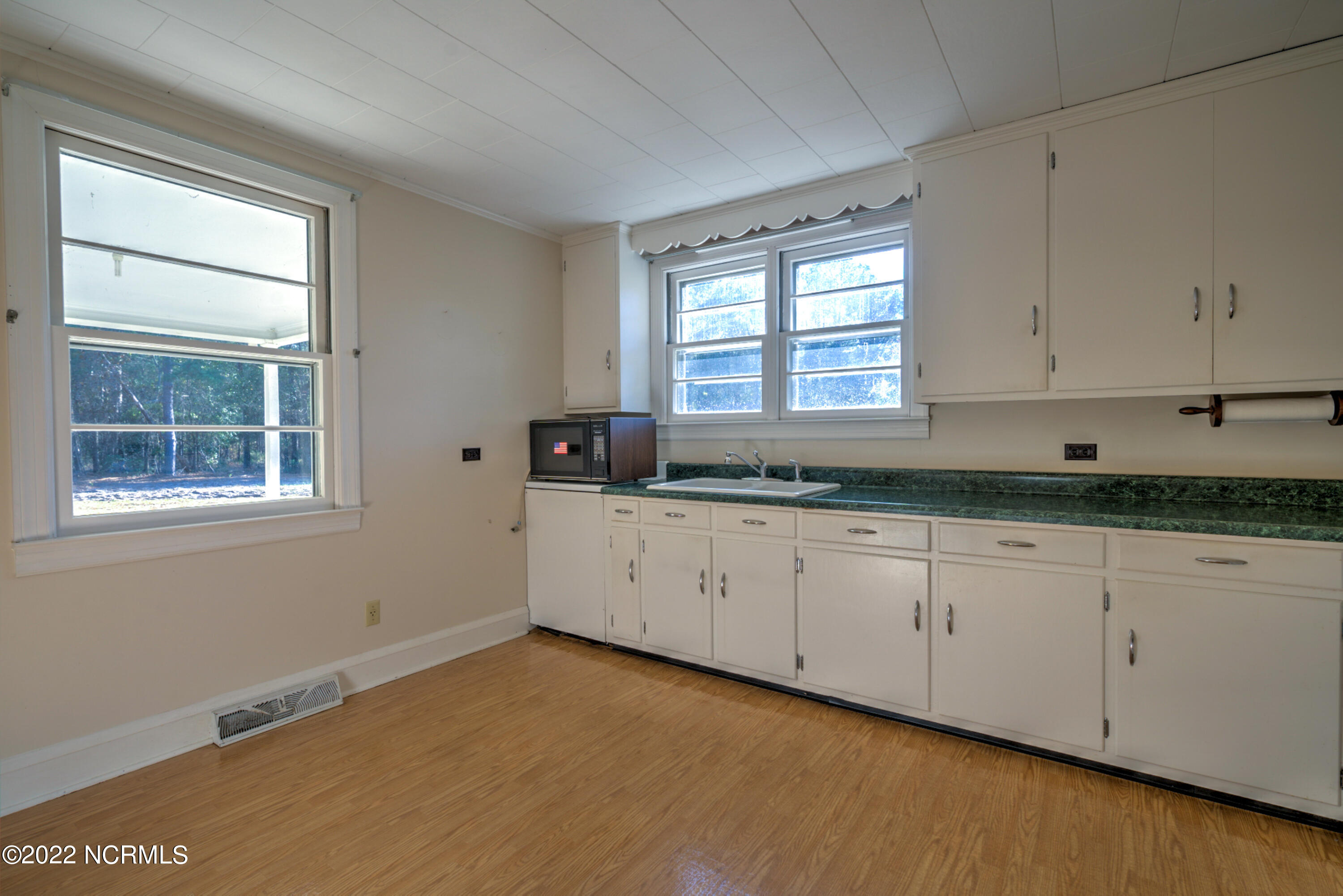 240 Baldwin Road Rockingham, NC 28379 - Photo 8 of 33 DSC01287_88_89_90_91