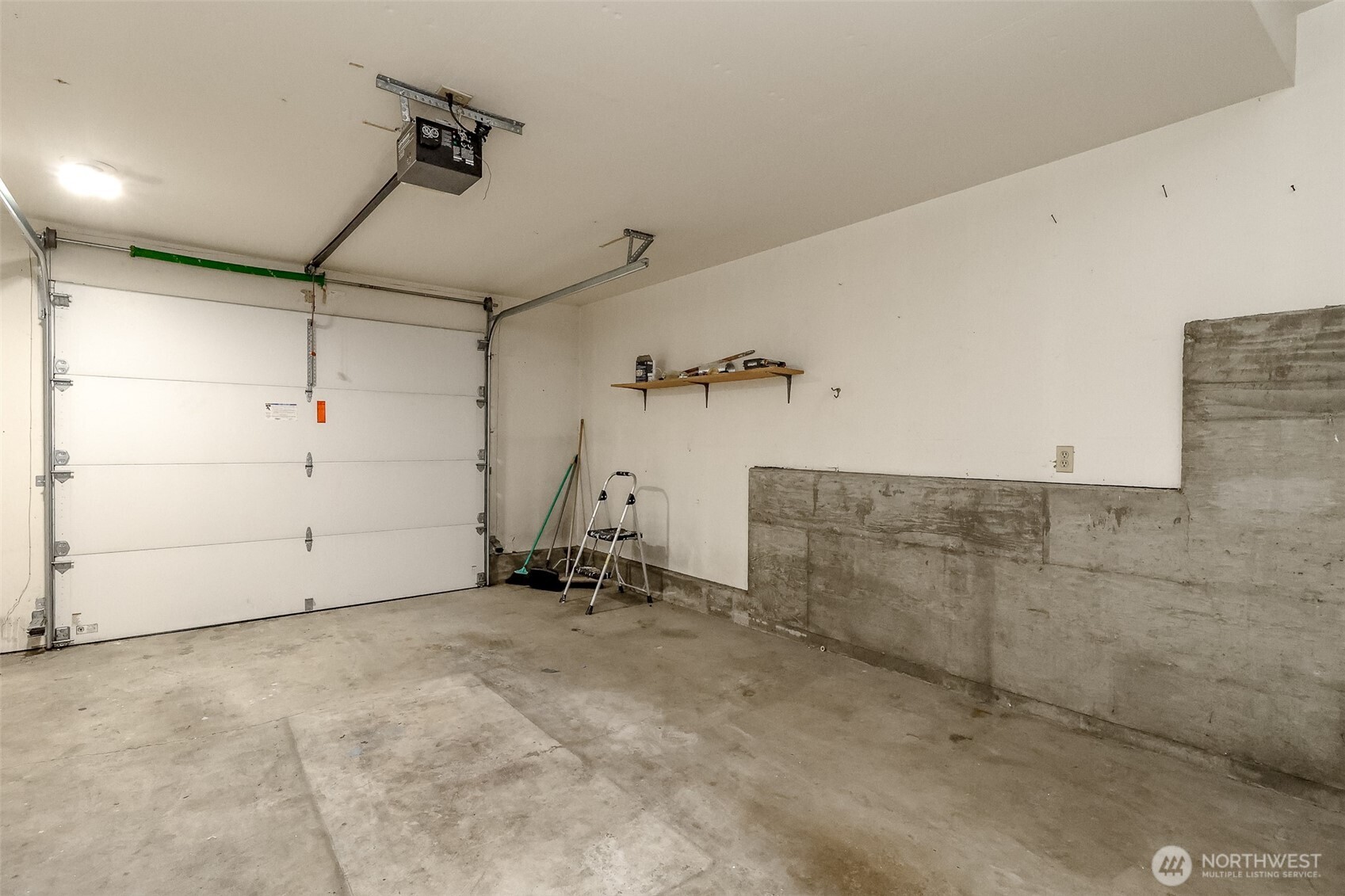 842 South 227th Place, Unit A Des Moines, WA 98198 - Photo 37 of 39