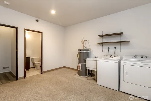 $2,850 | 842 South 227th Place, Unit A, Des Moines, WA 98198