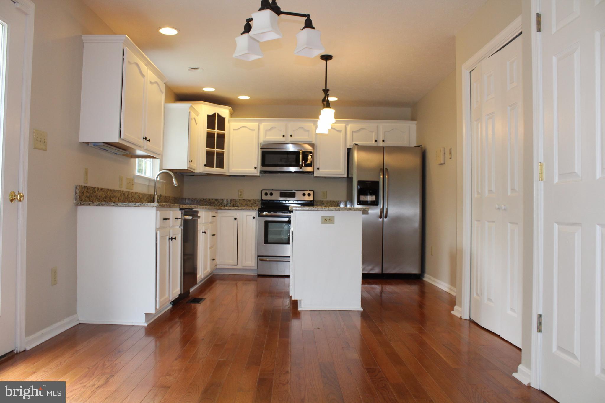 310 Canyon Road Winchester, VA 22602 - Photo 10 of 28 Kitchen