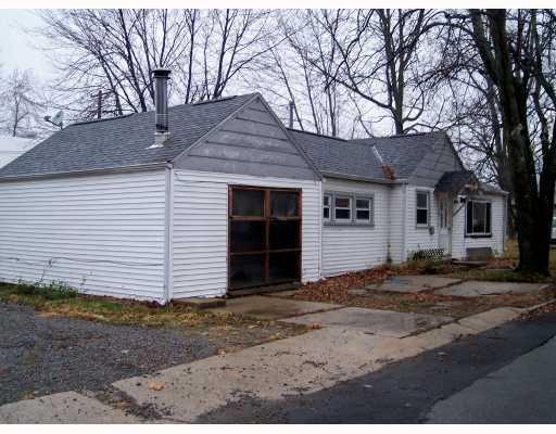 218 Russell Street Russells Point, OH 43348 - Photo 2 of 3