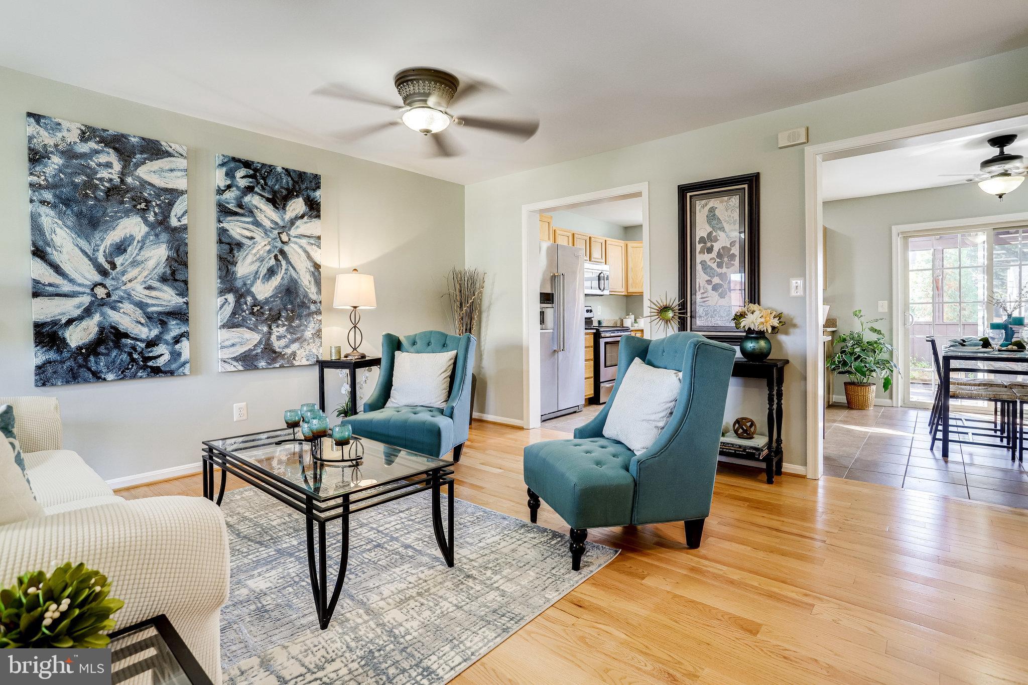 26 West Glebe Road Alexandria, VA 22305 - Photo 21 of 53 Pull up a chair and tell me about your day!