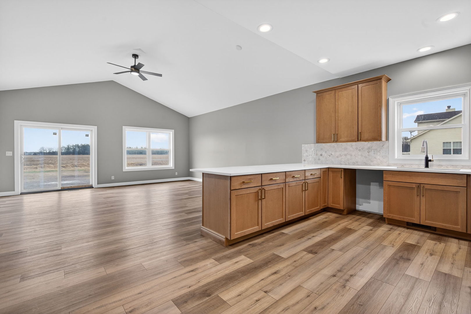 1175 Farmstone Drive Diamond, IL 60416 - Photo 15 of 43