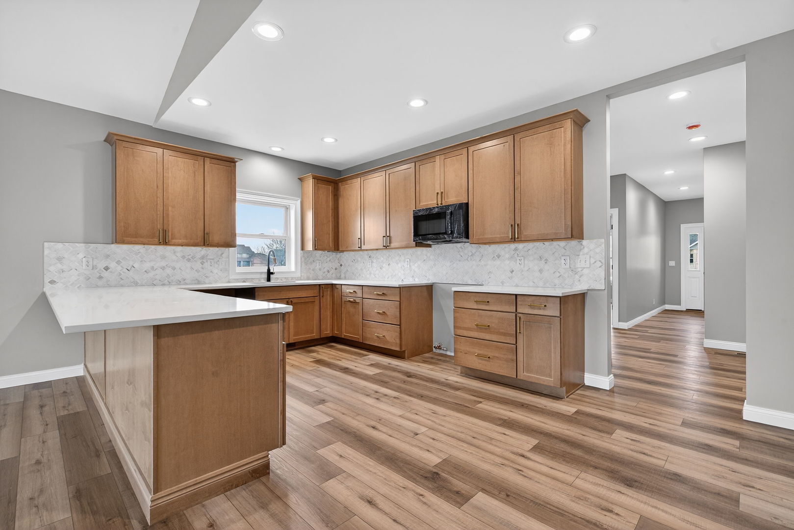 1175 Farmstone Drive Diamond, IL 60416 - Photo 17 of 43