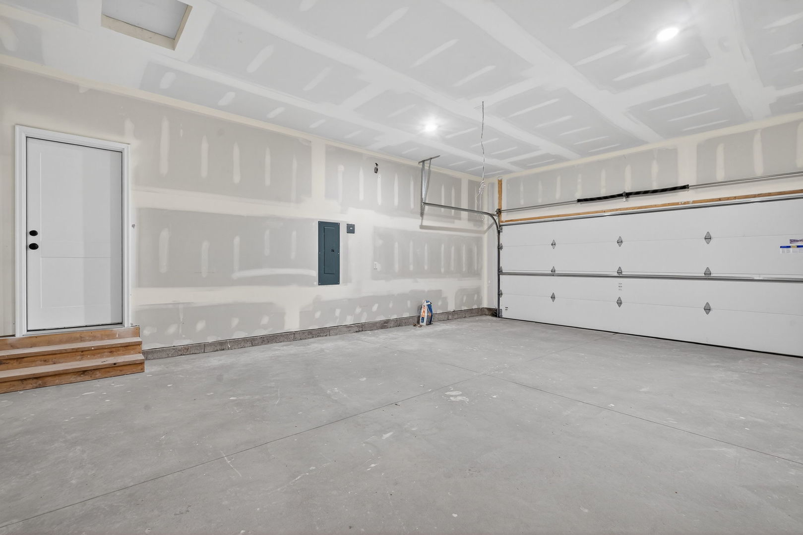 1175 Farmstone Drive Diamond, IL 60416 - Photo 34 of 43