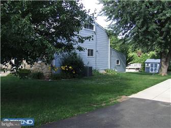 737 Chapel Road Glenside, PA 19038 - Photo 11 of 12 Exterior Side