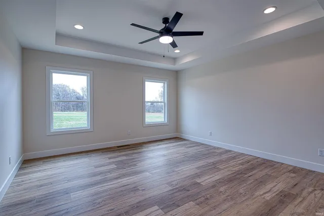 $489,900 | 19115 Braeburn Drive, Evansville, IN 47725