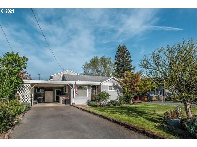 263 12th Street Lebanon, OR 97355 - Photo 1 of 32