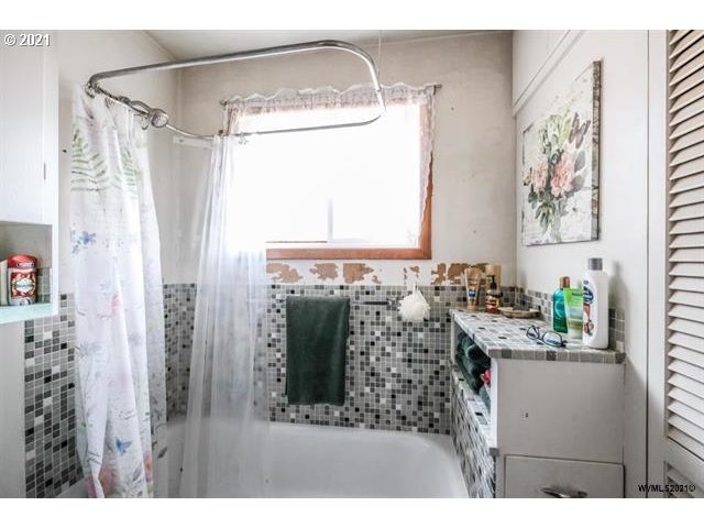 263 12th Street Lebanon, OR 97355 - Photo 15 of 32