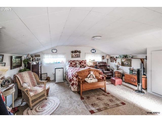 263 12th Street Lebanon, OR 97355 - Photo 30 of 32