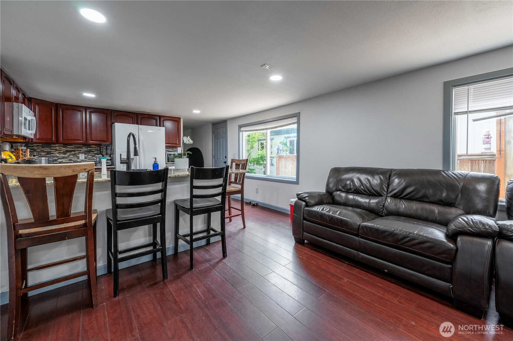 29401 Military Road South, Unit 33 Federal Way, WA 98003 - Photo 4 of 22 Gallery Image 4
